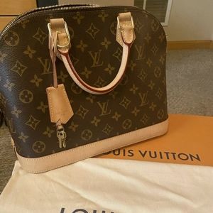 ‼️SOLD‼️Louis Vuitton alma pm